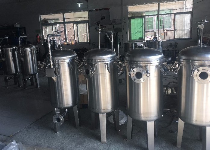 不锈钢袋式过滤器的特点与应用是什么